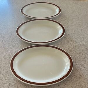 Crest vintage Stoneware Oval Dinner Breakfast Plates with Brown Rim - Set of 3